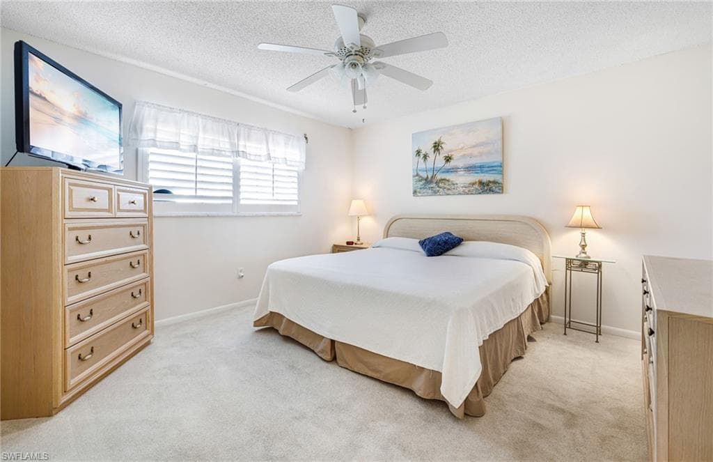 7008 Foxfire DR-8