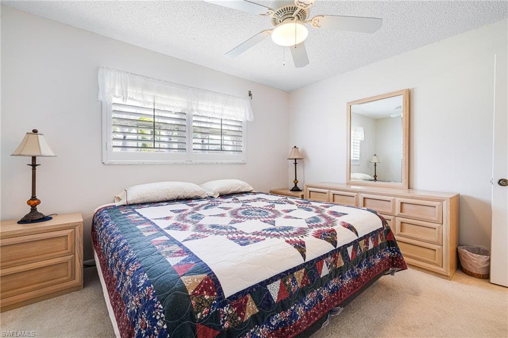 7008 Foxfire DR-25