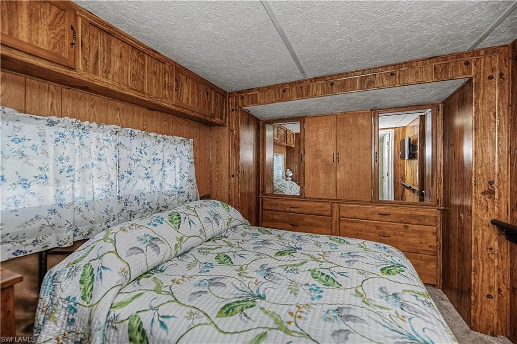 284 Blue Spring TER-23