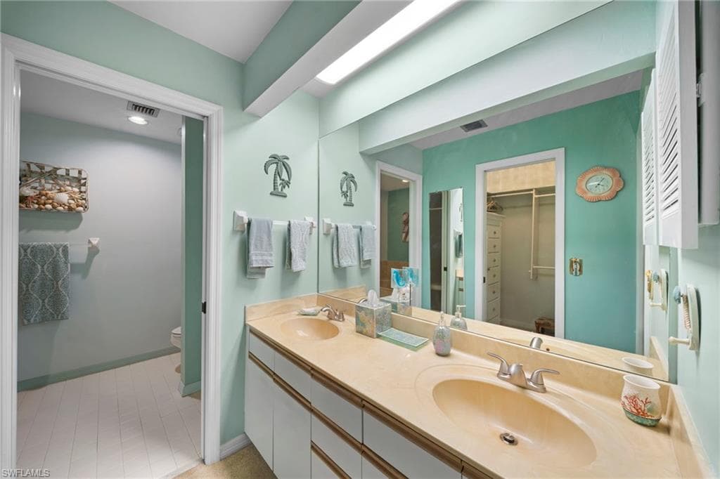 758 Eagle Creek DR 202-18