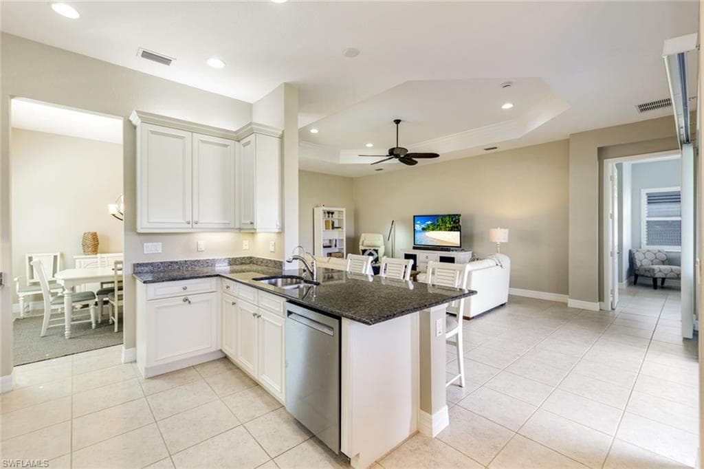 3224 Pacific DR-12