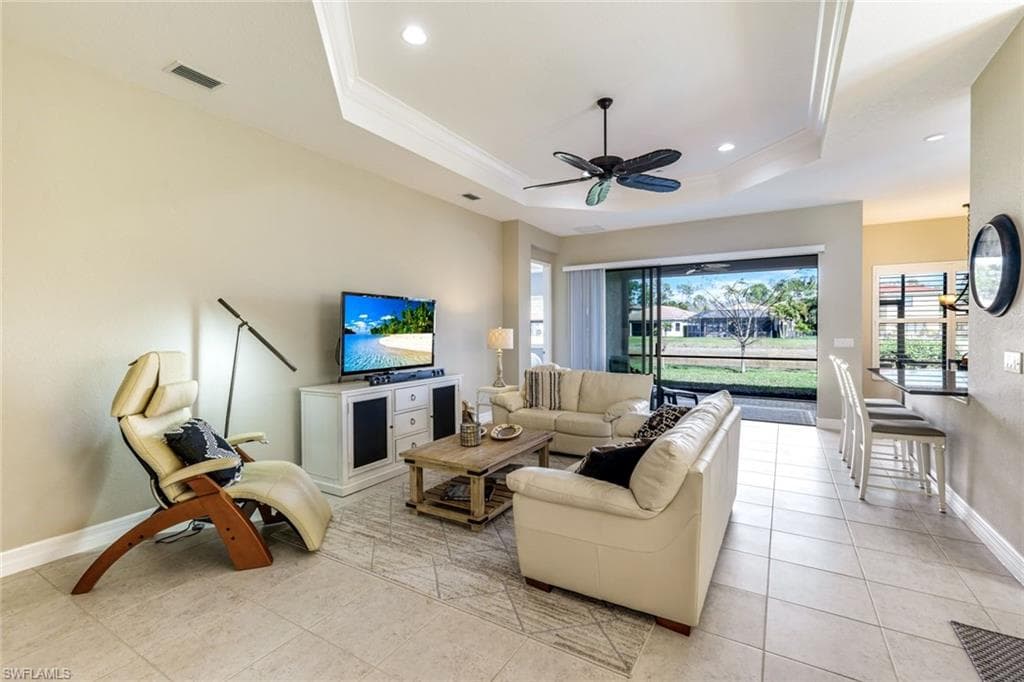 3224 Pacific DR-3