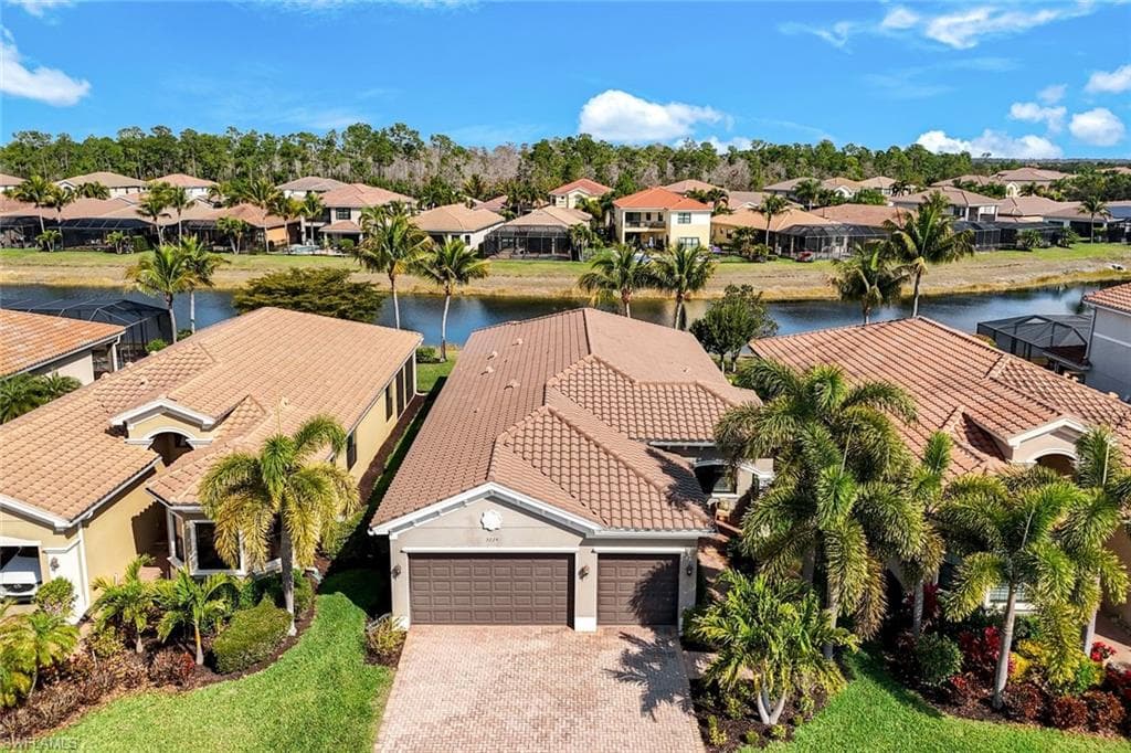 3224 Pacific DR-34
