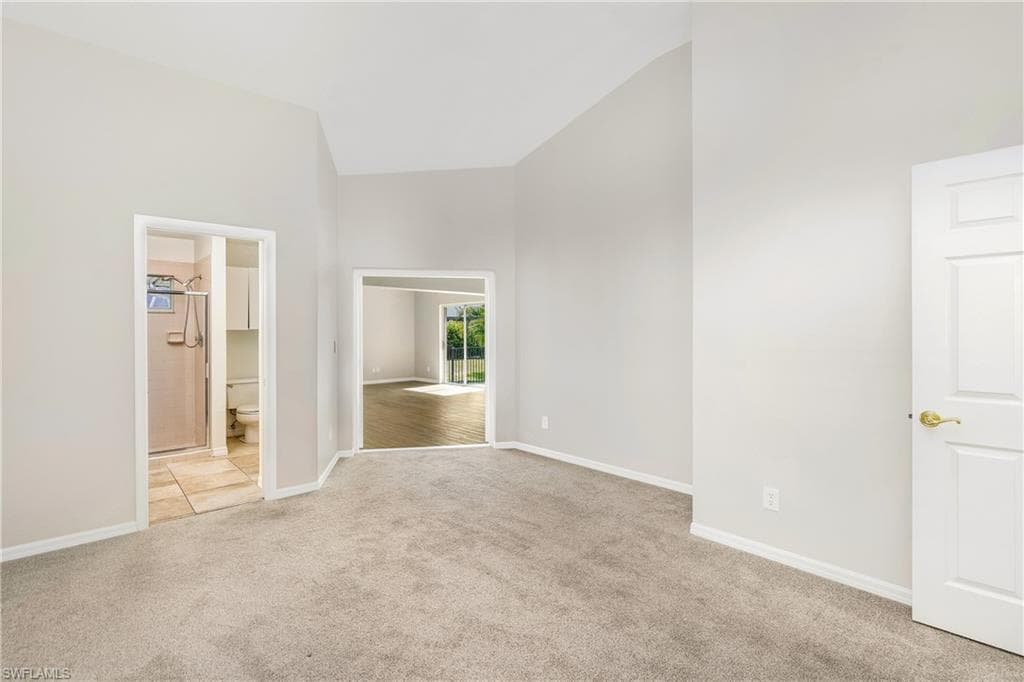 6721 Sloane PL-17