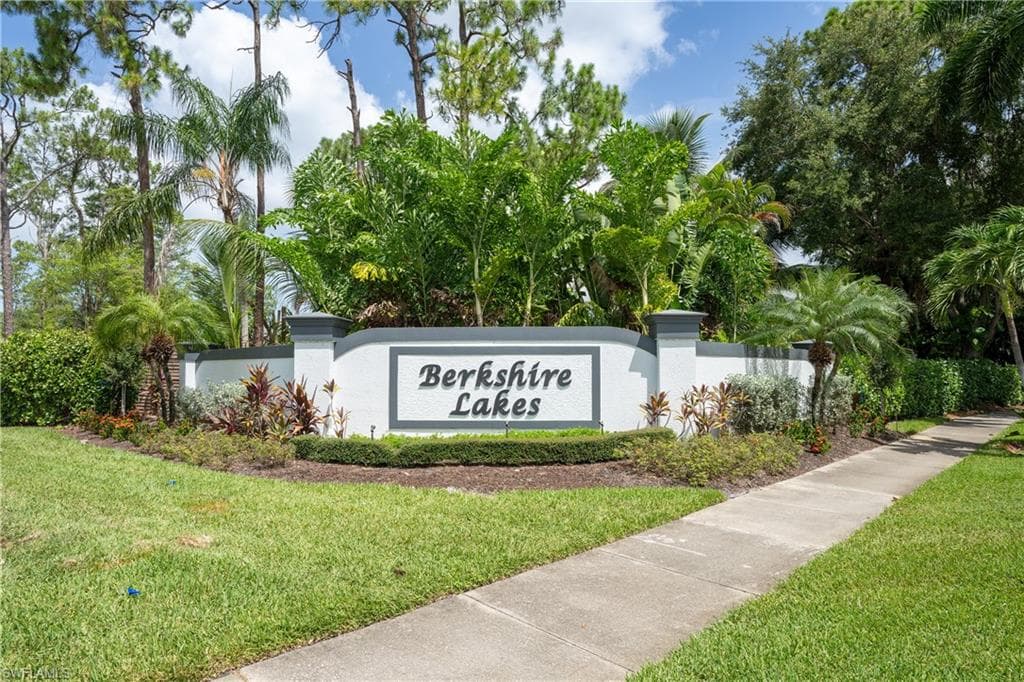 6721 Sloane PL-1