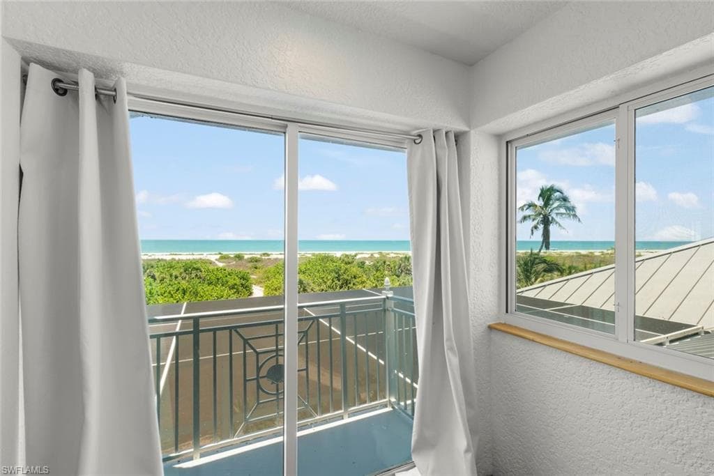 4725 Rue Belle Mer-23
