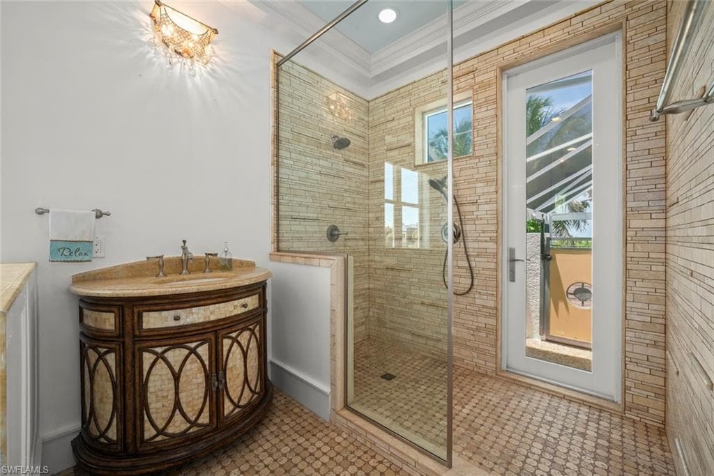 4725 Rue Belle Mer-22