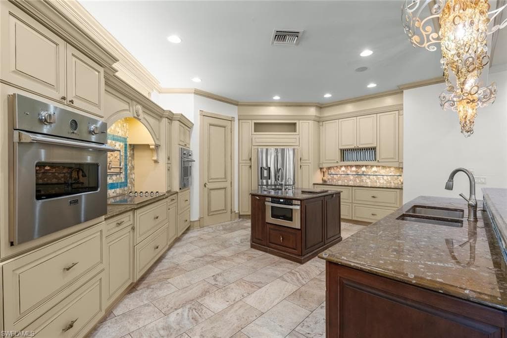 4725 Rue Belle Mer-10