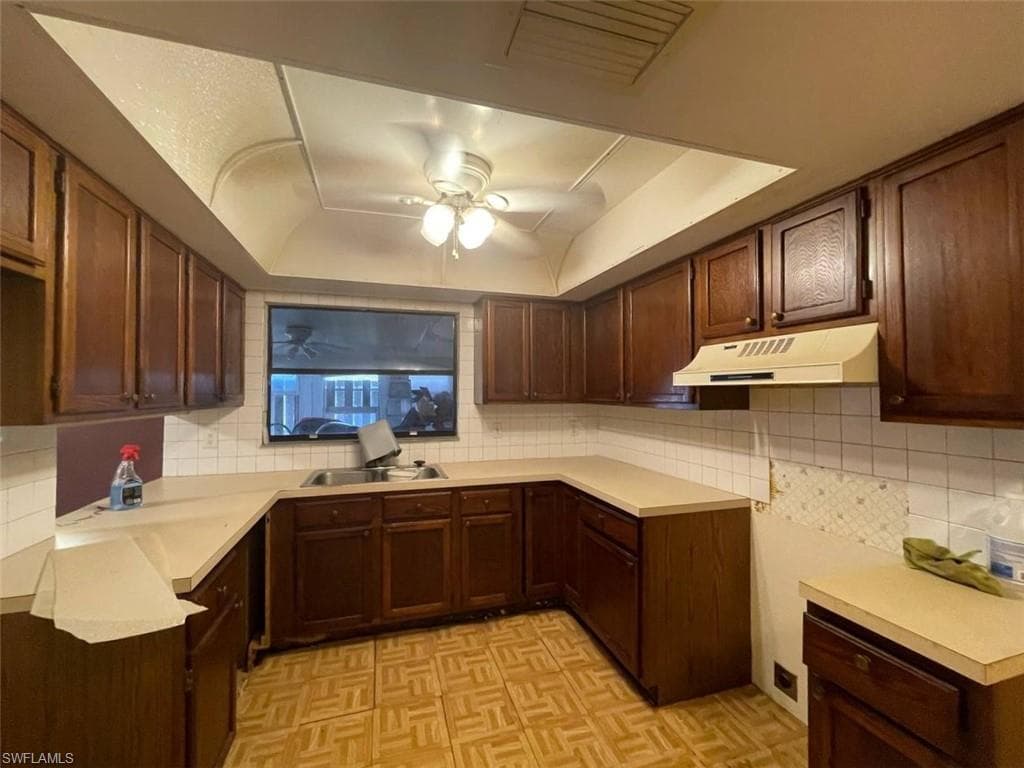 1422 SW 50th ST 67-18