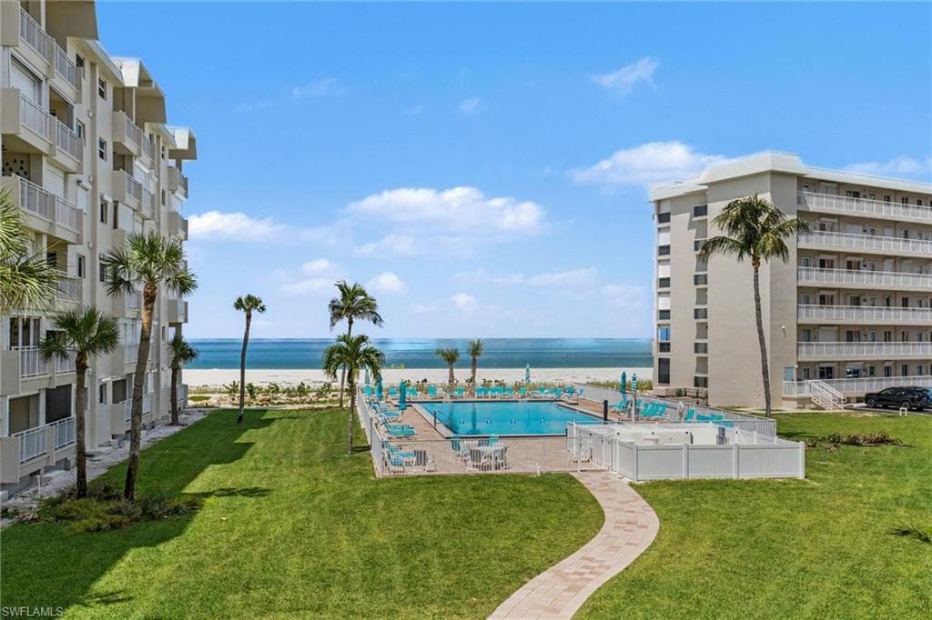 7400 Estero BLVD 329-25