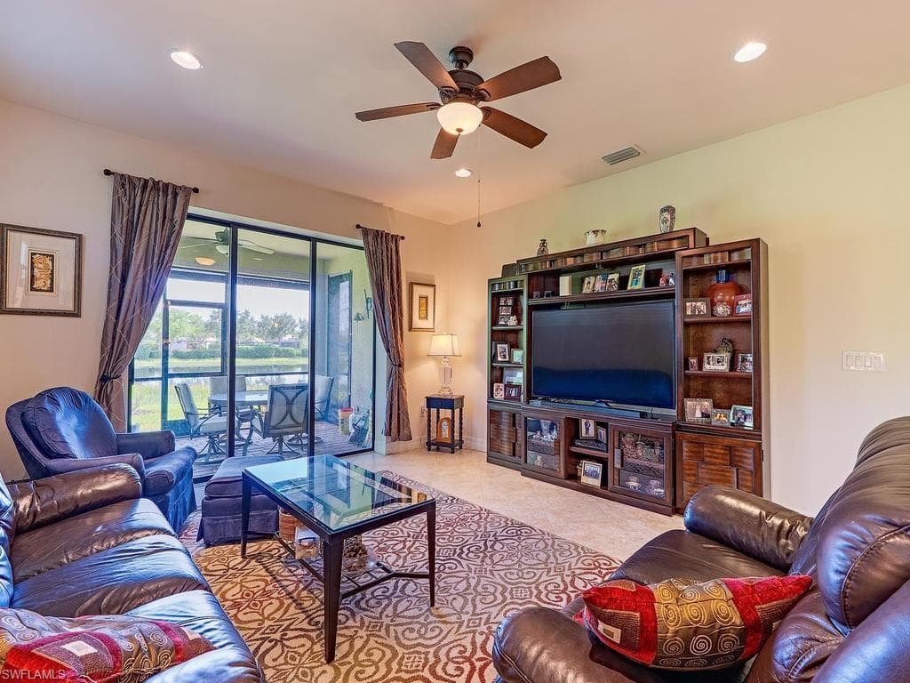 11810 Darcy PL-7