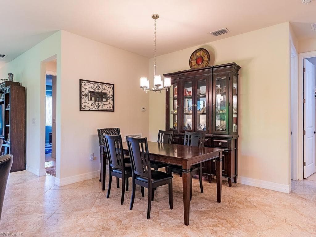 11810 Darcy PL-5