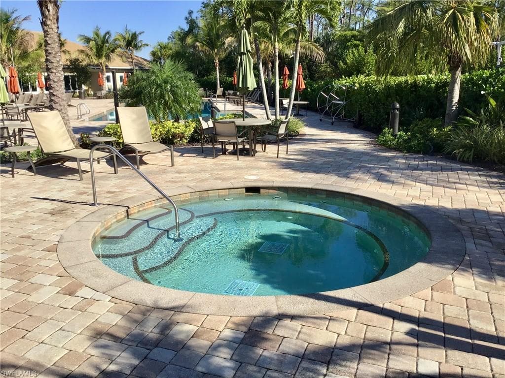 11810 Darcy PL-19
