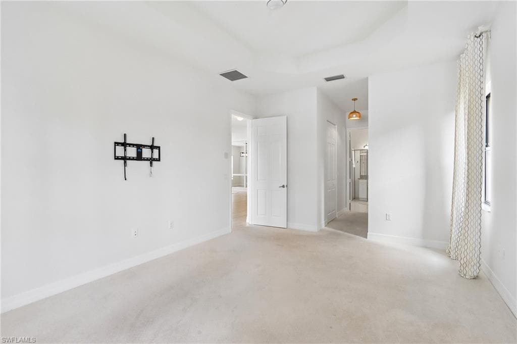 13783 Luna DR-6