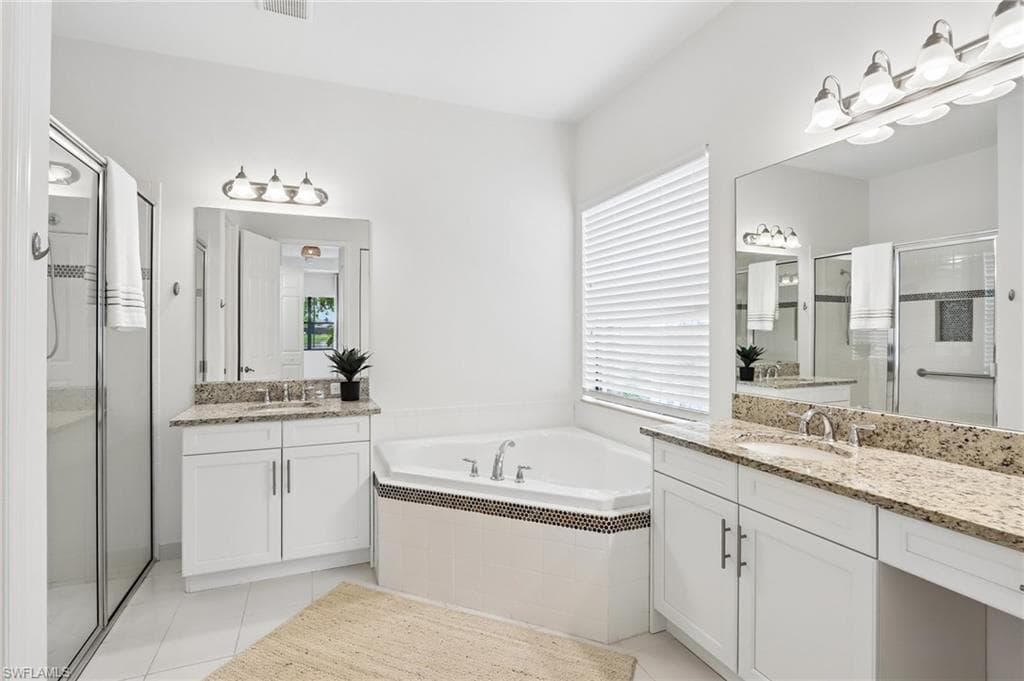 13783 Luna DR-7