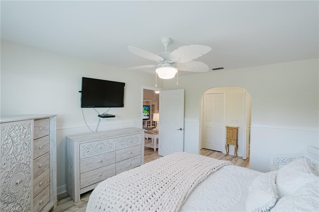 10810 Habitat CIR-32