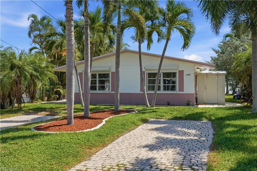 2498 Bayshore DR-4
