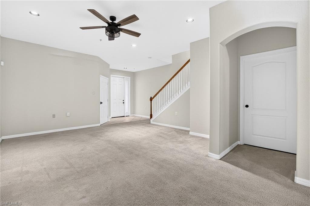 4400 Lazio WAY 205-6