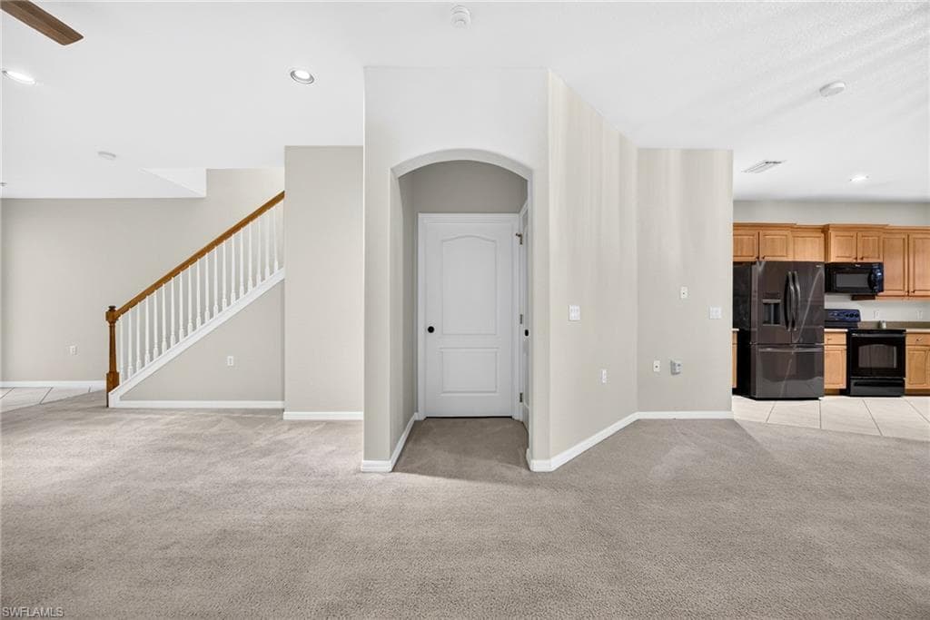 4400 Lazio WAY 205-16