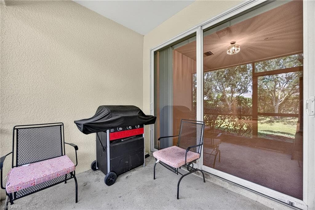 4400 Lazio WAY 205-32