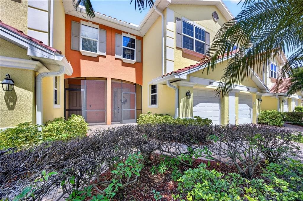 4400 Lazio WAY 205-39