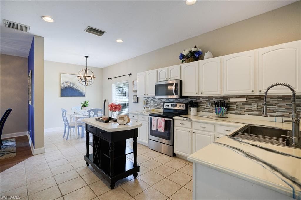 2059 Willow Branch DR-7