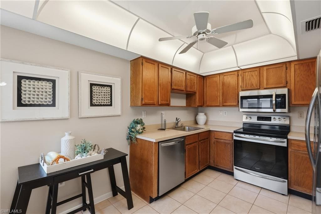 1526 Mainsail DR 3-11