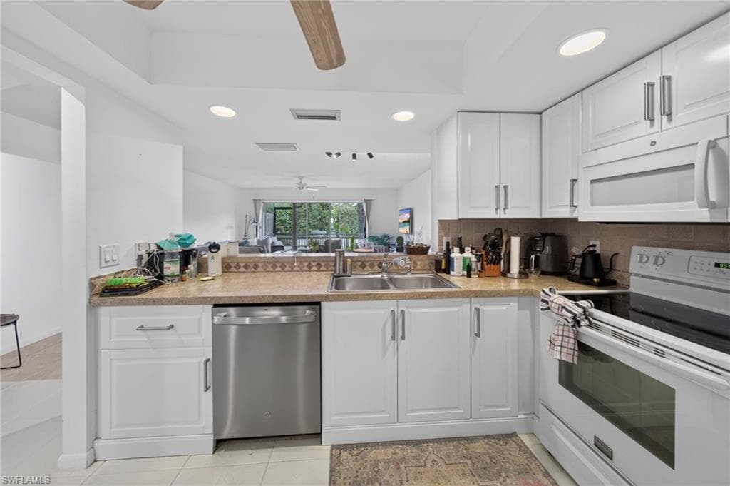823 Meadowland DR D-6