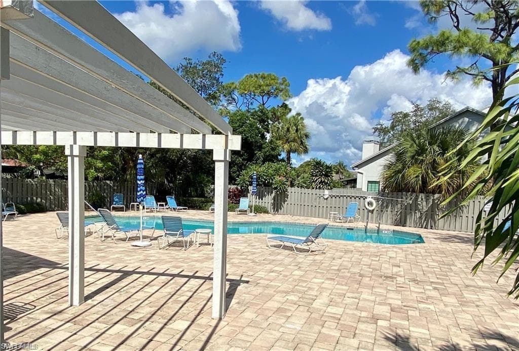 823 Meadowland DR D-18