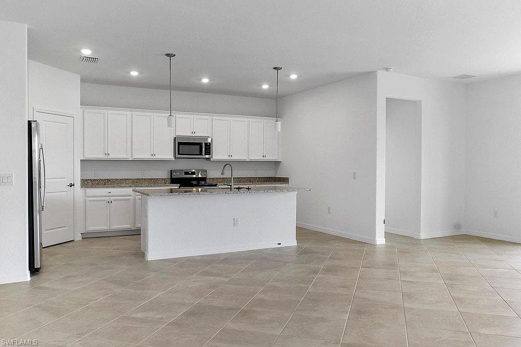 14882 Portico BLVD-3
