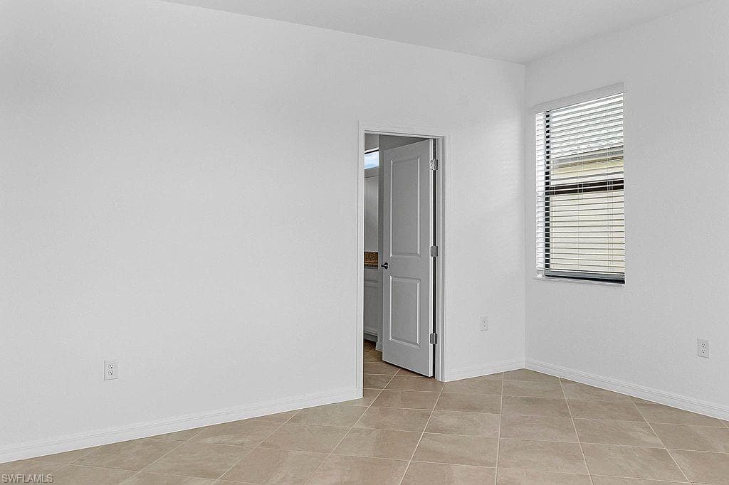 14882 Portico BLVD-14