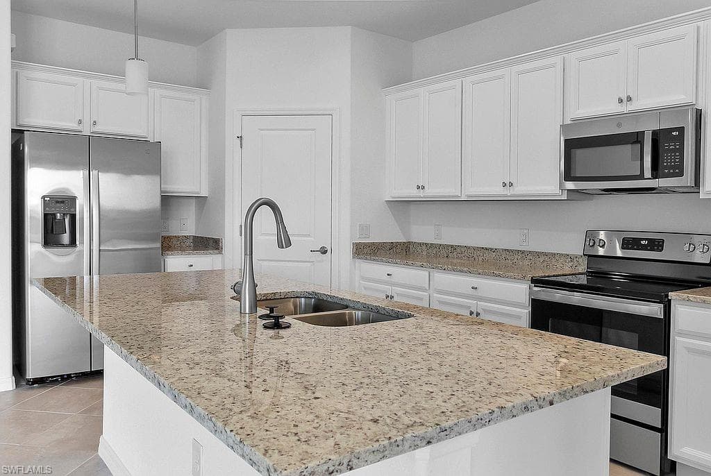 14882 Portico BLVD-41