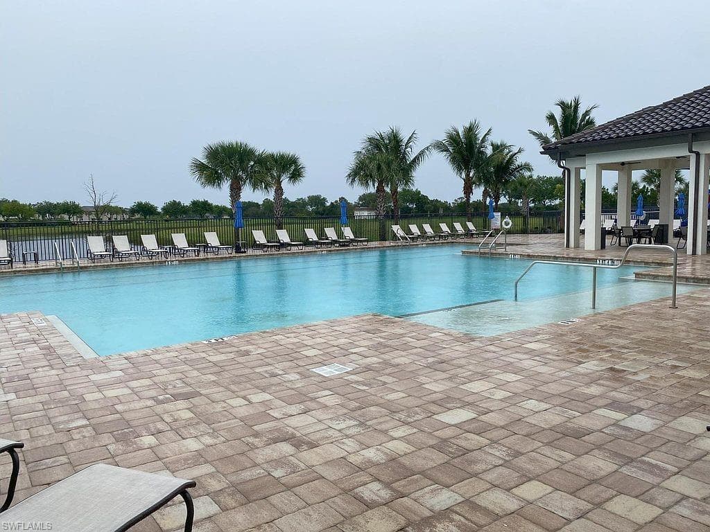 14882 Portico BLVD-39