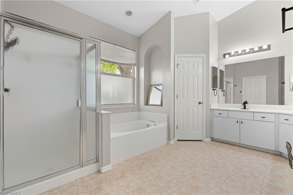16800 Colony Lakes BLVD-30