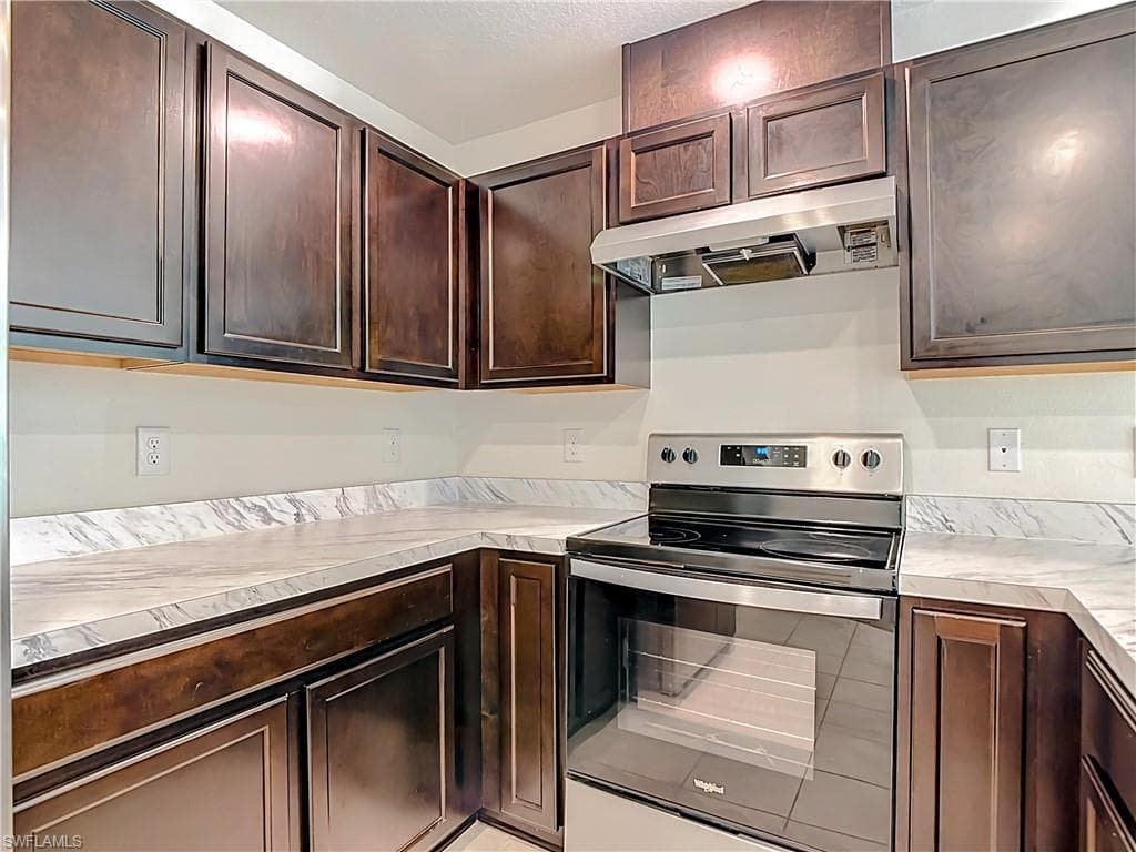 15121 Piping Plover CT 102-5