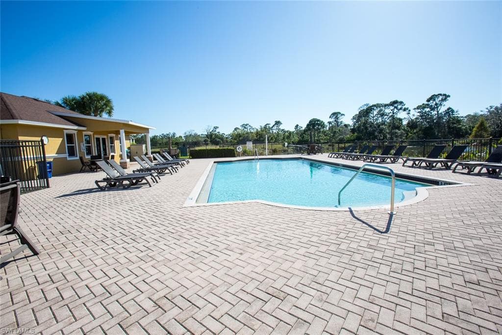 15121 Piping Plover CT 102-29