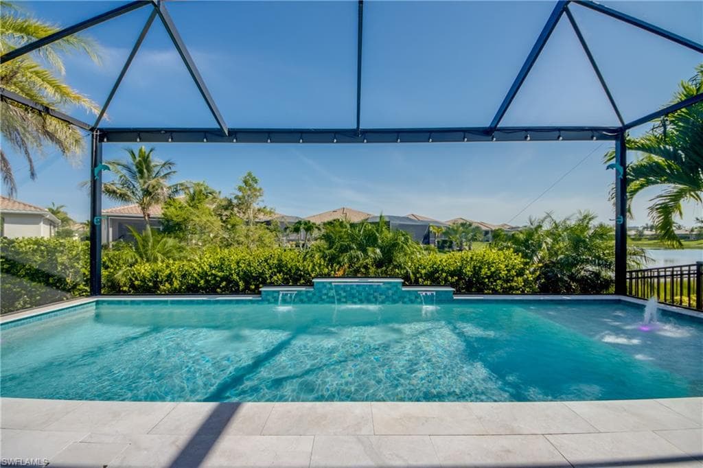 8260 Venetian Pointe DR-41