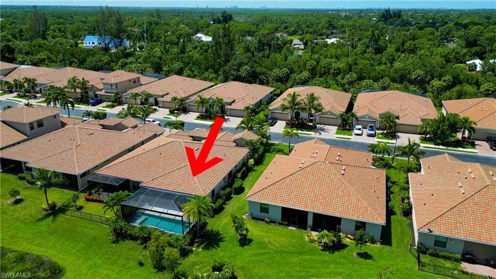 8260 Venetian Pointe DR-45