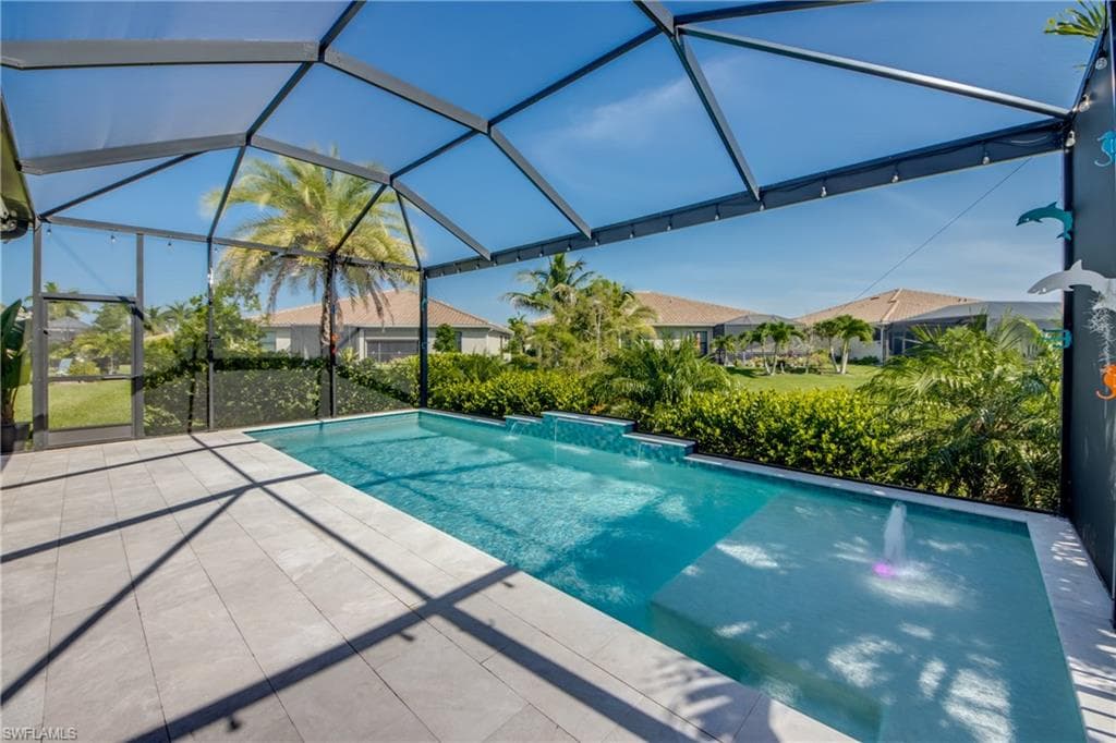 8260 Venetian Pointe DR-40