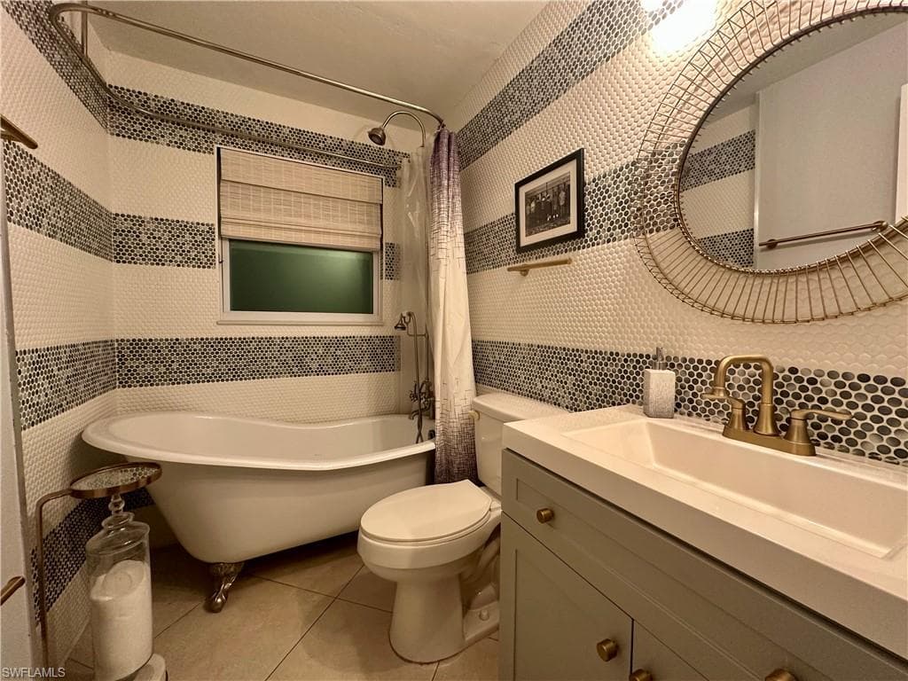 1495 Cranville SQ-22