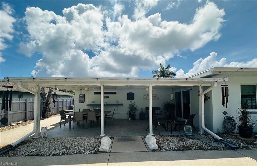 1495 Cranville SQ-9