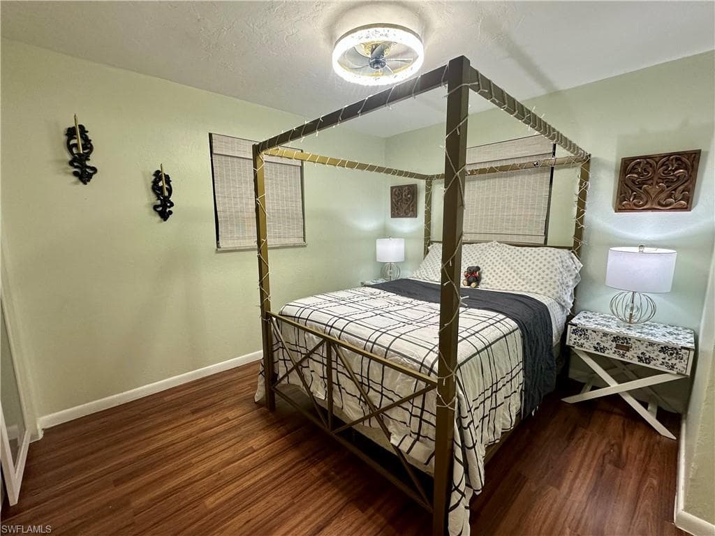 1495 Cranville SQ-24