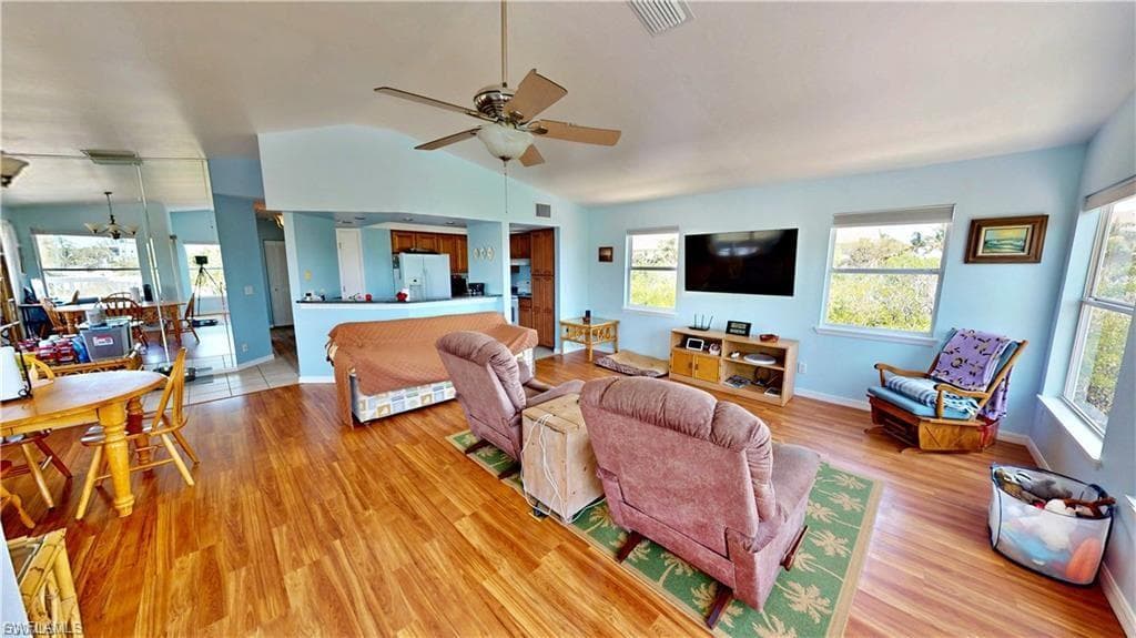 8161 Moyer LN-2
