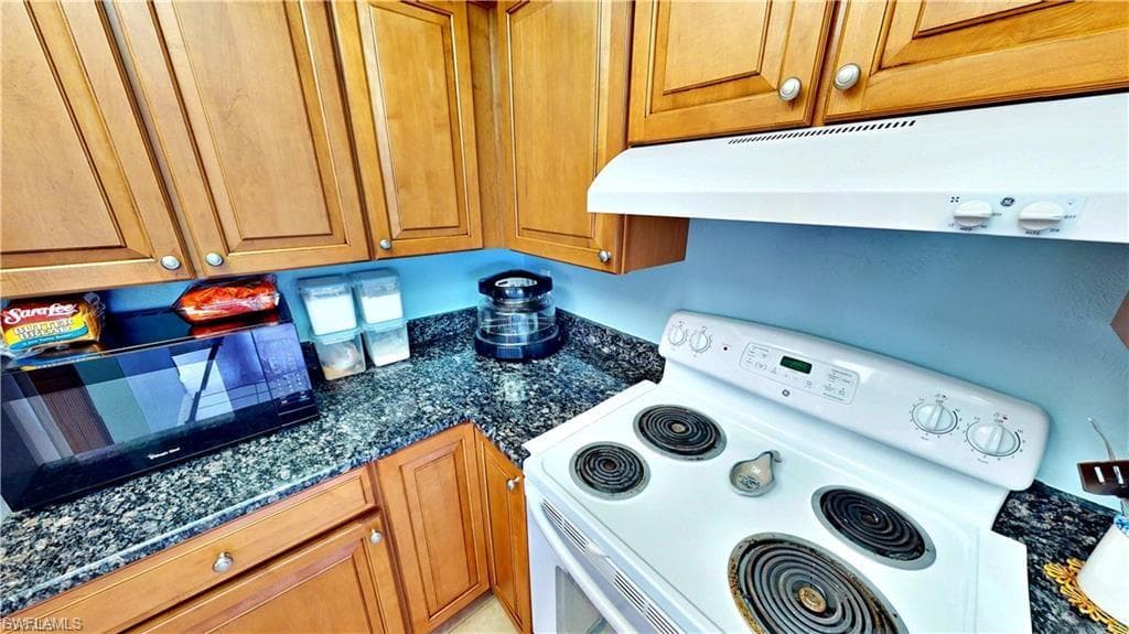 8161 Moyer LN-37