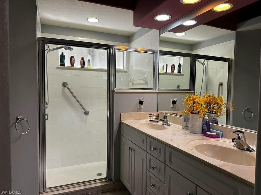 8578 Ibis Cove CIR-8