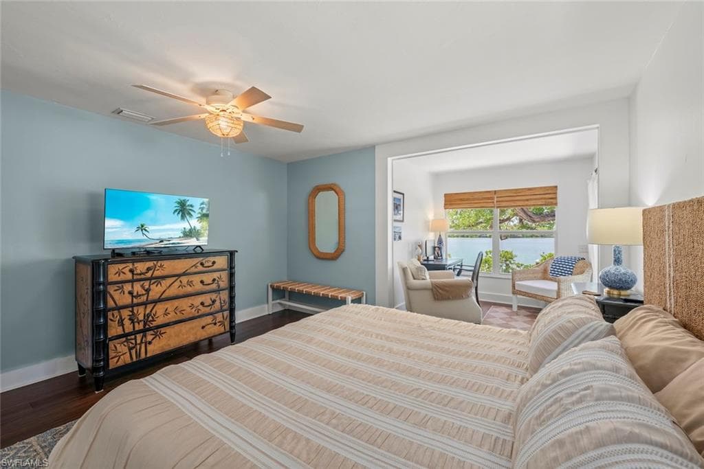 2539 Coconut DR-19