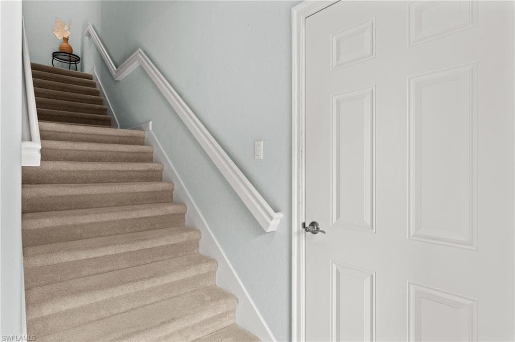 8641 Piazza Del Lago CIR 201-17