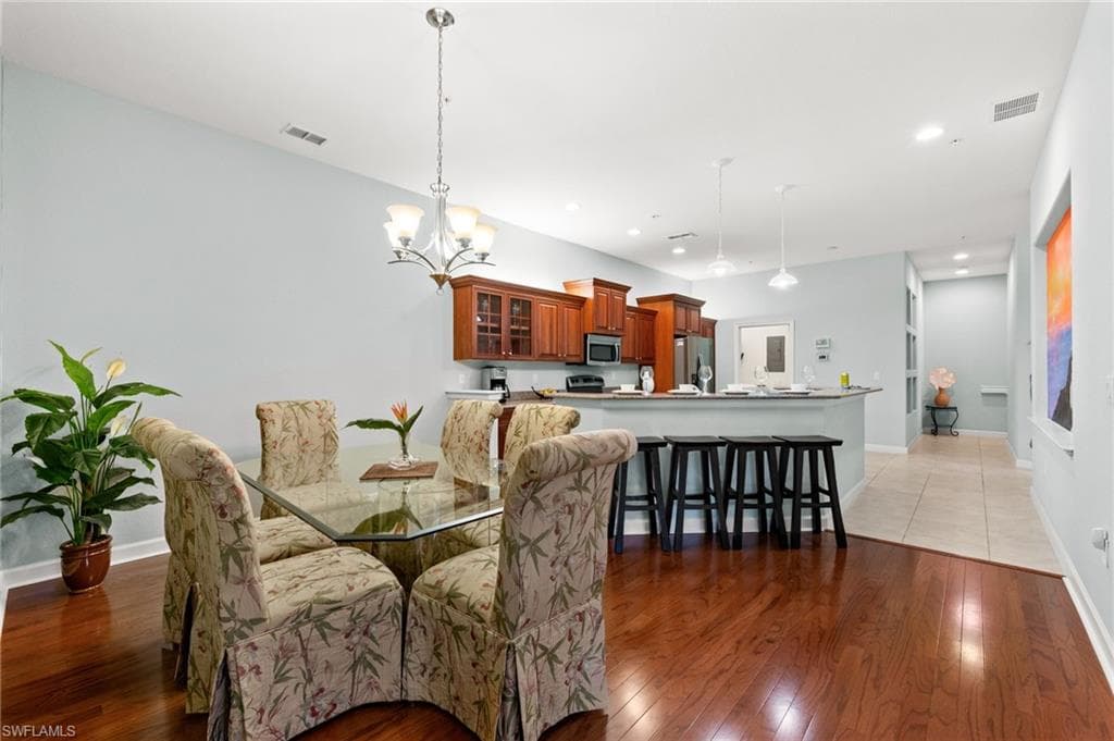 8641 Piazza Del Lago CIR 201-19