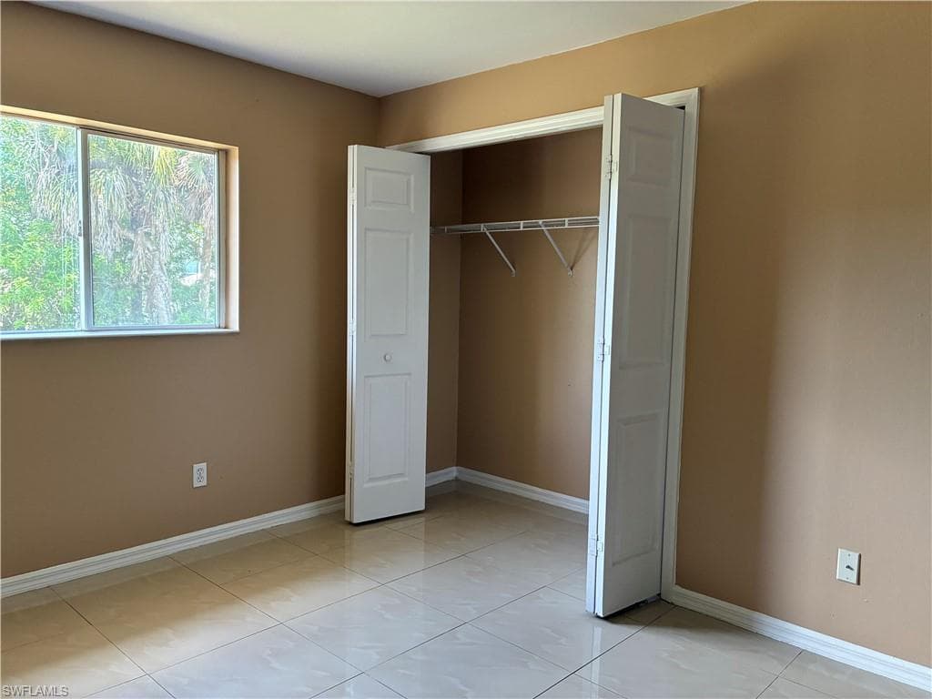 10741 Robinson ST-12