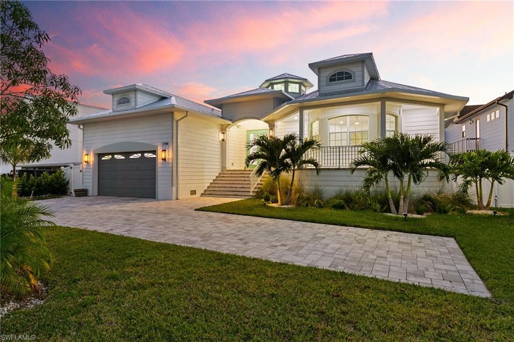 1794 Holiday LN-6